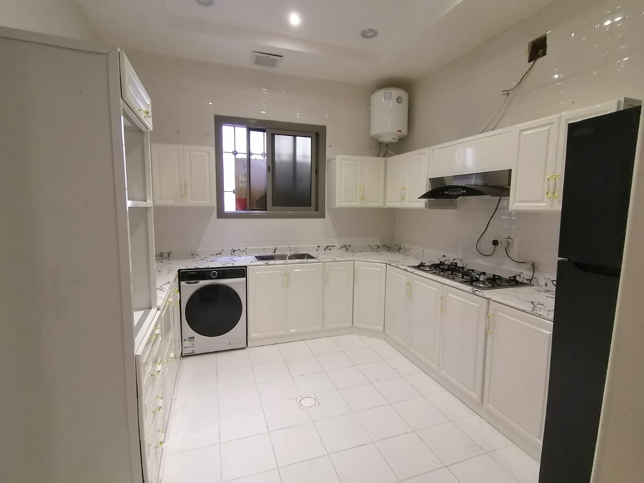 مطبخ جاهز معدل